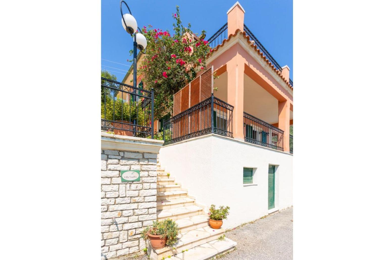 Vasillis Villa Nisaki  Exterior photo
